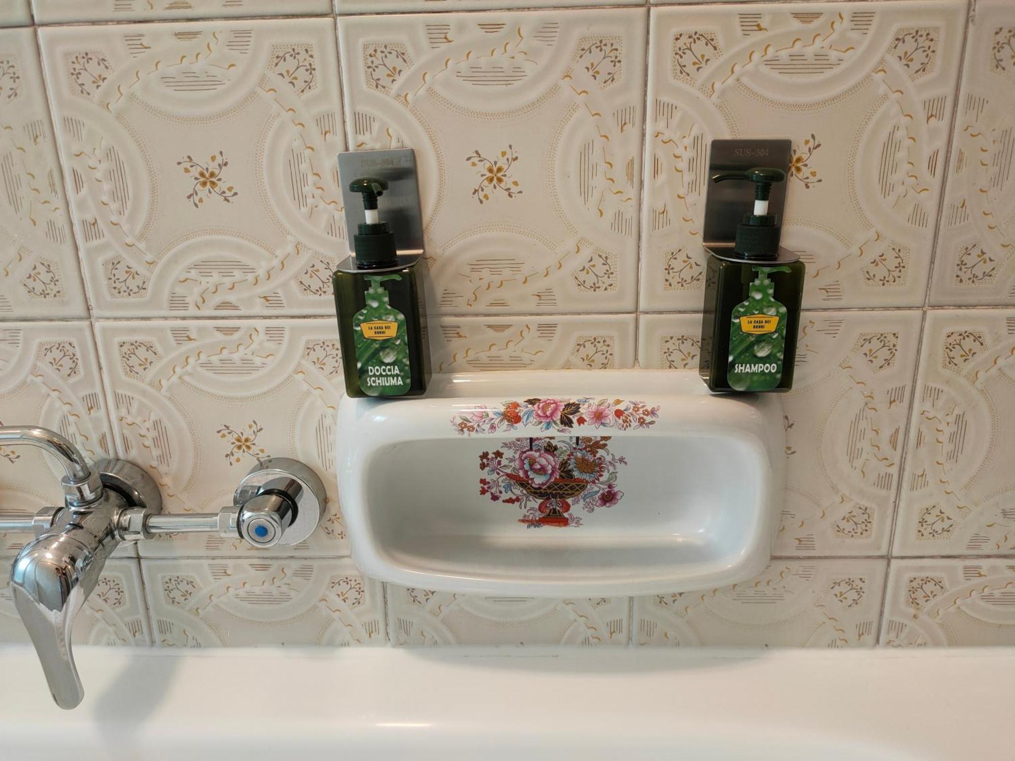 La Casa Dei Nonni - Ampio Trilocale Zona Lingotto Turin